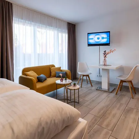 Hotel Gleuel - Digital & Serviced & Boardinghouse Mit Voll Ausgestatteten Kuechen 4*