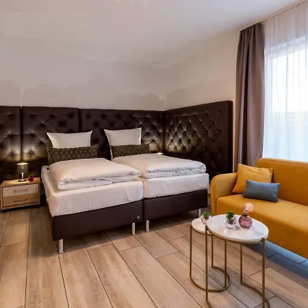Gleuel - Digital & Serviced & Boardinghouse Mit Voll Ausgestatteten Kuechen 4* ヒュルト