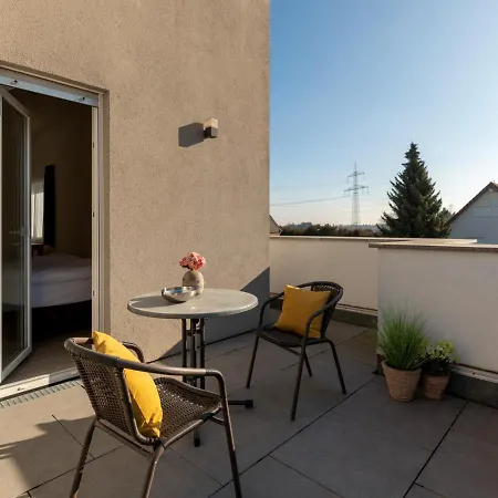 Gleuel - Digital & Serviced & Boardinghouse Mit Voll Ausgestatteten Kuechen 4* Huerth
