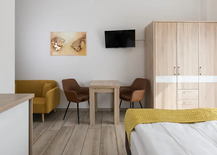 Gleuel - Serviced 胡尔特