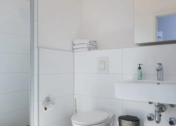 Gleuel - Serviced 胡尔特